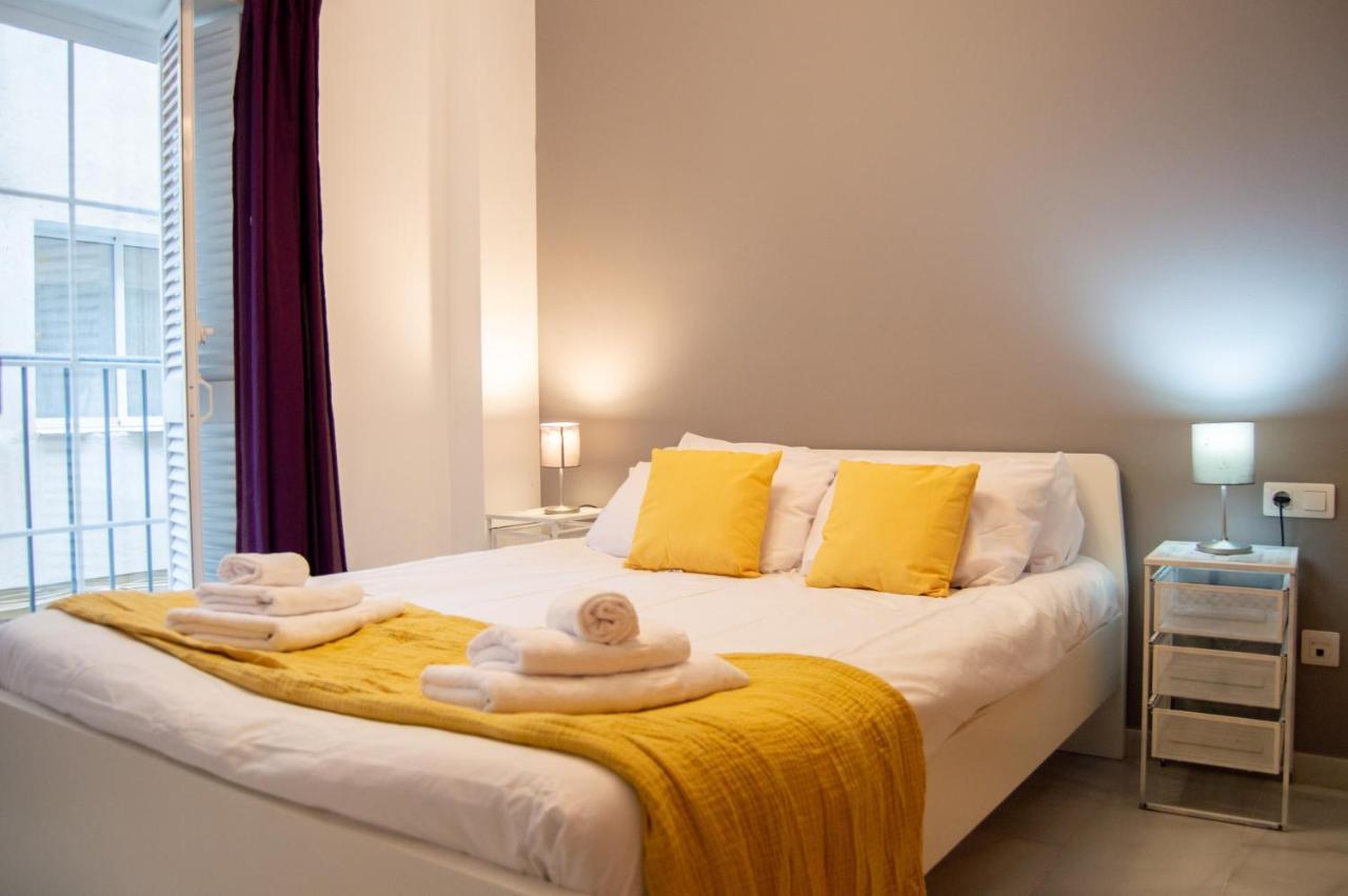 Novam Apartament มาลากา ภายนอก รูปภาพ